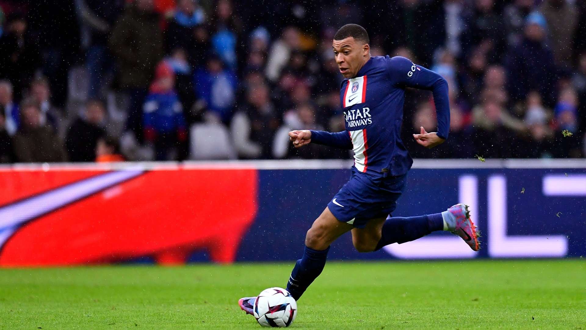 尽管在禁赛 尽管在禁赛