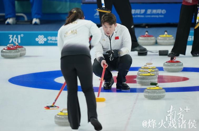 中国冰壶混双队在冬奥资格赛中豪取五连胜 中国冰壶混双队在冬奥资格赛中豪取五连胜