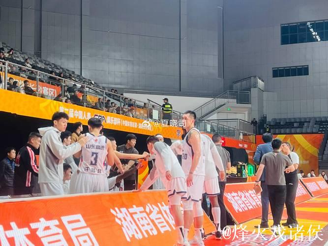 CBA俱乐部杯:陈林坚砍19分 山东轻松击败天津 CBA俱乐部杯:陈林坚砍19分 山东轻松击败天津